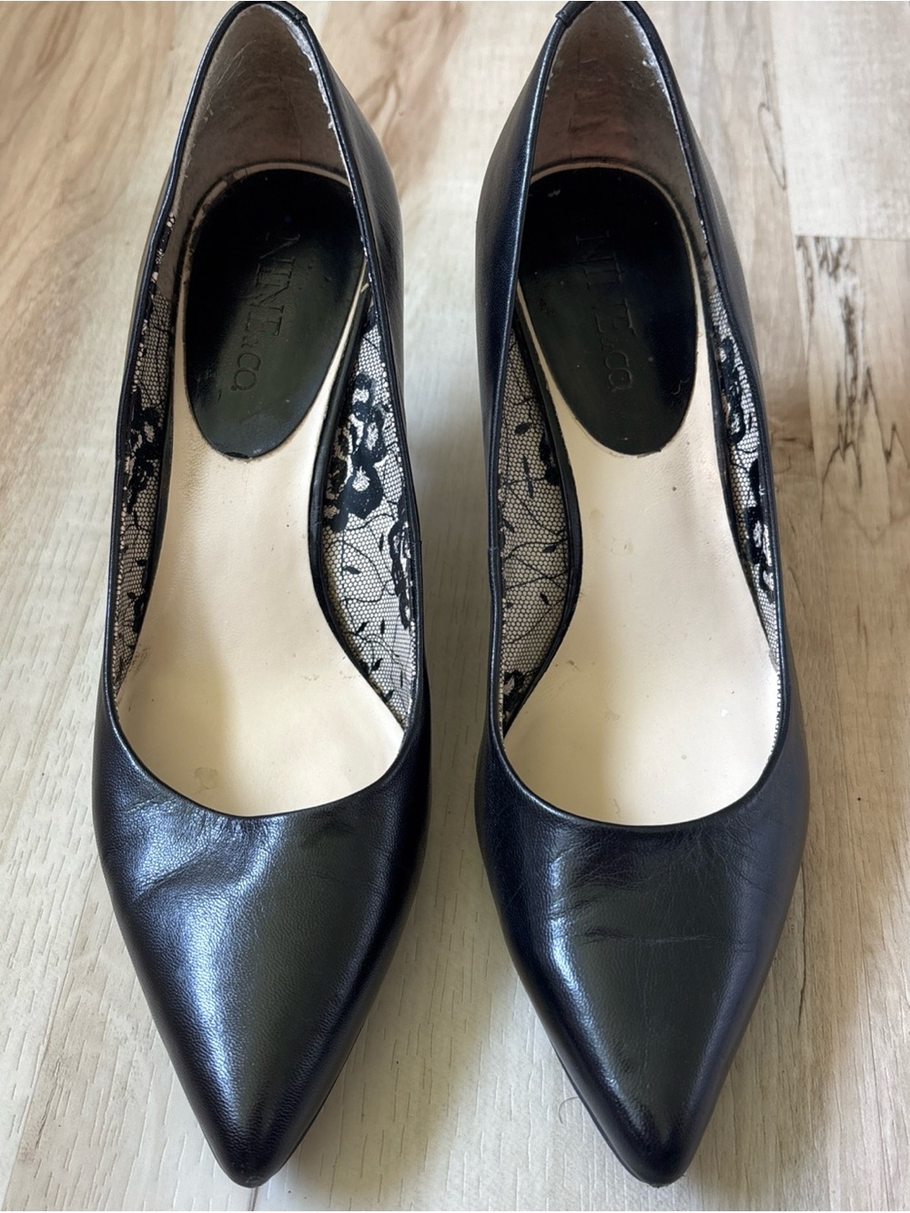 Nine & Co. Black Pointed Leather Pumps with Lace Accents